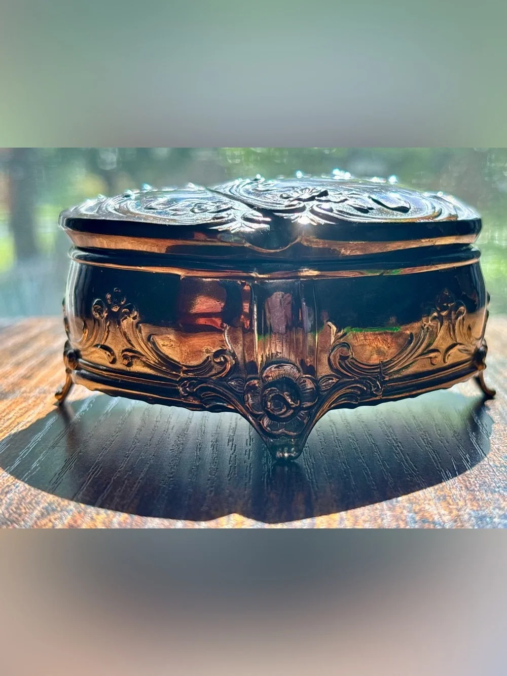 Vintage Double Heart-Shaped Metal Trinket Box with felt lining- Scroll Design